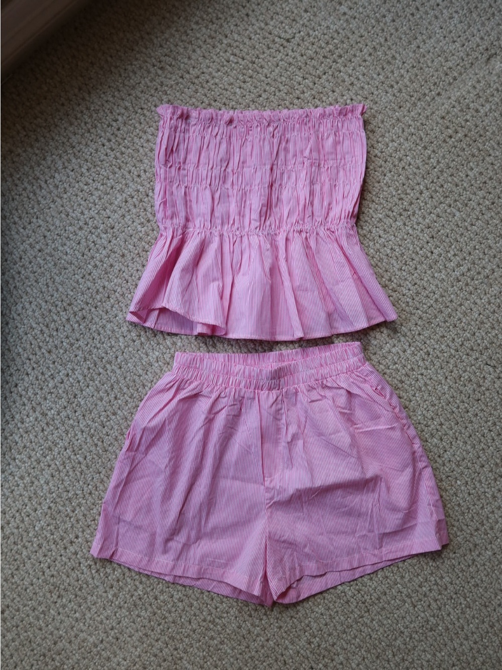 Amazon Pink Strapless Ruffle Matching Set - Picture 2 of 2